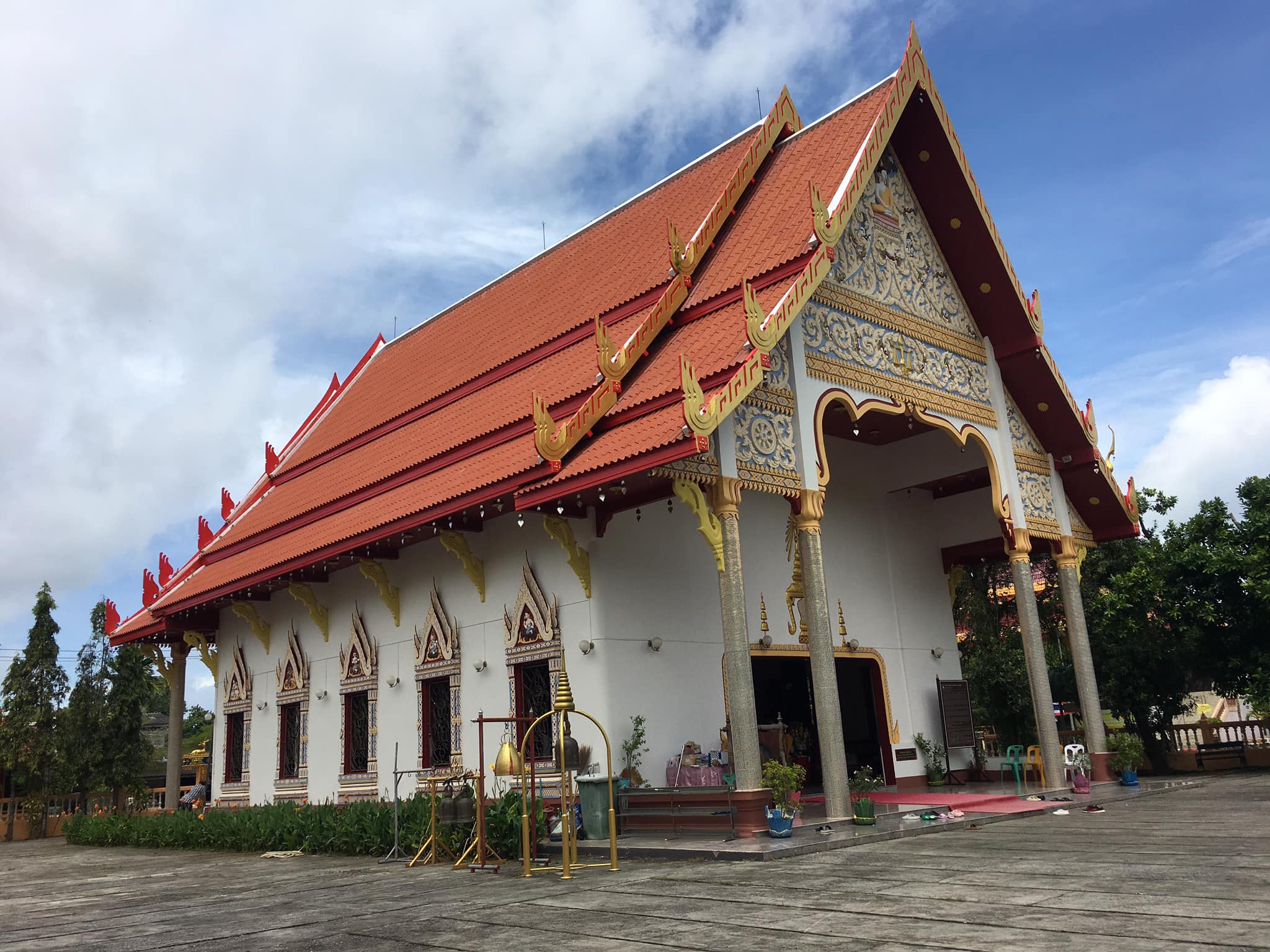 วัดพระทอง (วัดพระผุด)