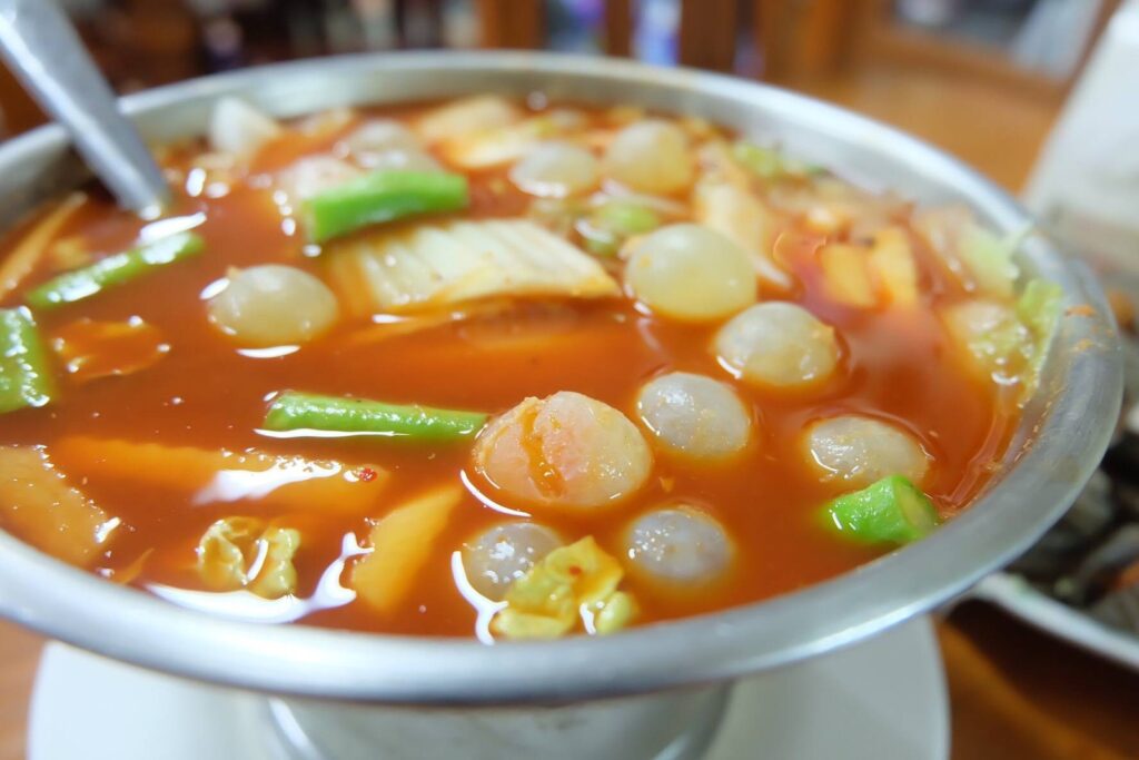 ร้านอาหารพัทยากลาง