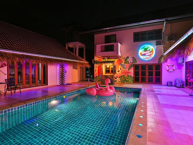 pool villa พัทยา 10 คน